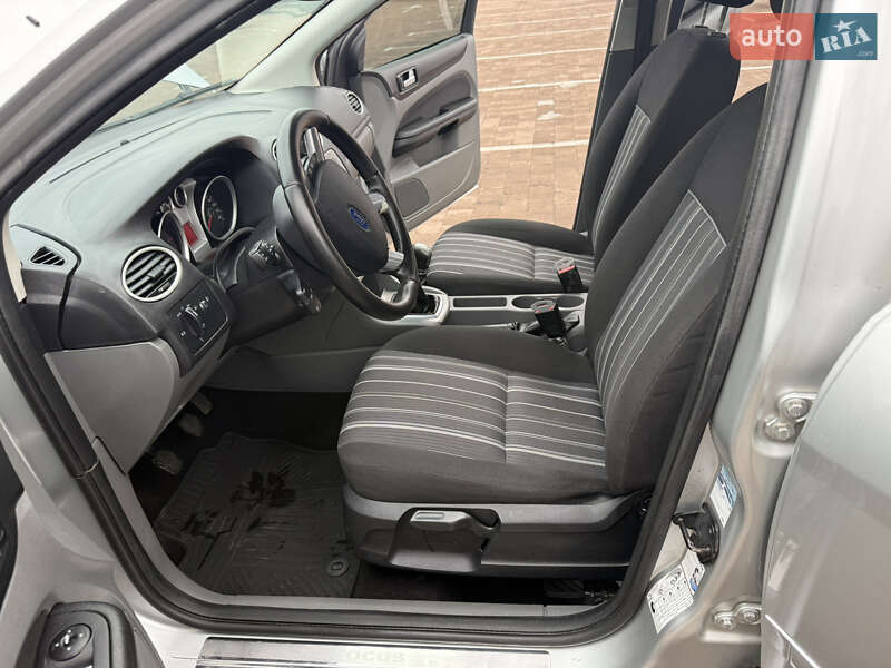 Универсал Ford Focus 2010 в Житомире фото 11 Универсал Ford Focus 2010 в Житомире