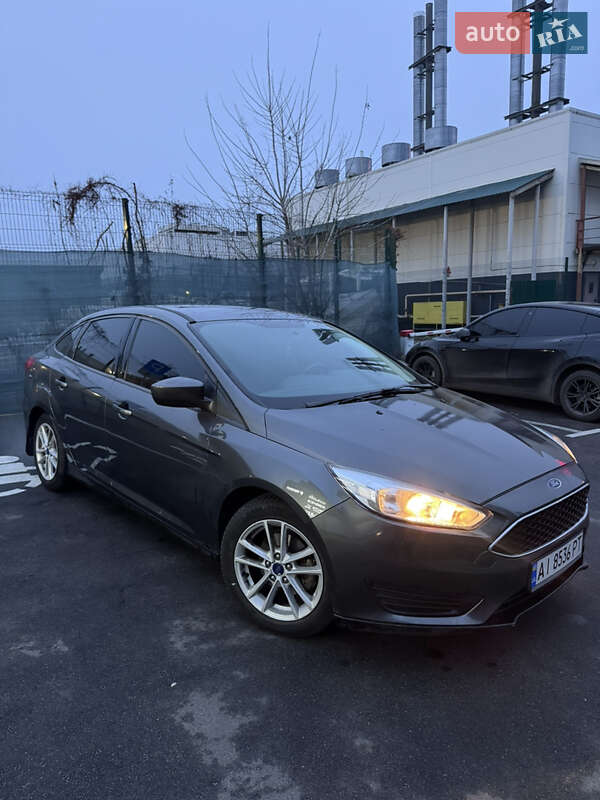 Седан Ford Focus 2017 в Киеве фото 9 Седан Ford Focus 2017 в Киеве