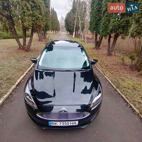 Седан Ford Focus 2014 в Ровно