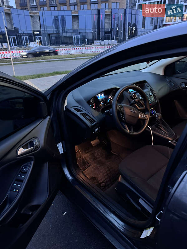 Седан Ford Focus 2017 в Киеве фото 23 Седан Ford Focus 2017 в Киеве