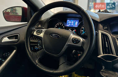 Хетчбек Ford Focus 2013 в Шептицькому