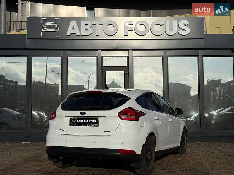 Хэтчбек Ford Focus 2015 в Киеве фото 8 Хэтчбек Ford Focus 2015 в Киеве