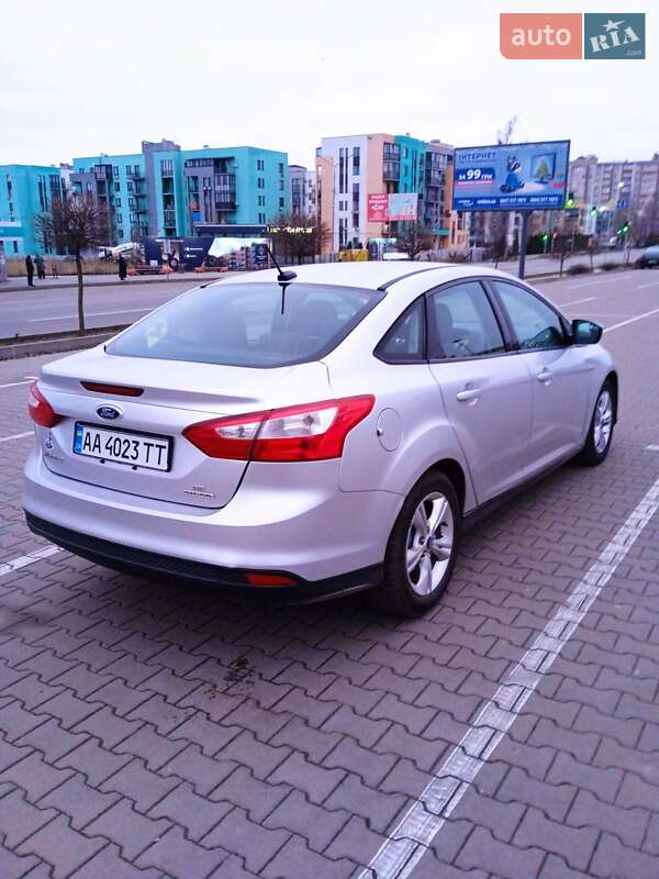 Седан Ford Focus 2013 в Киеве