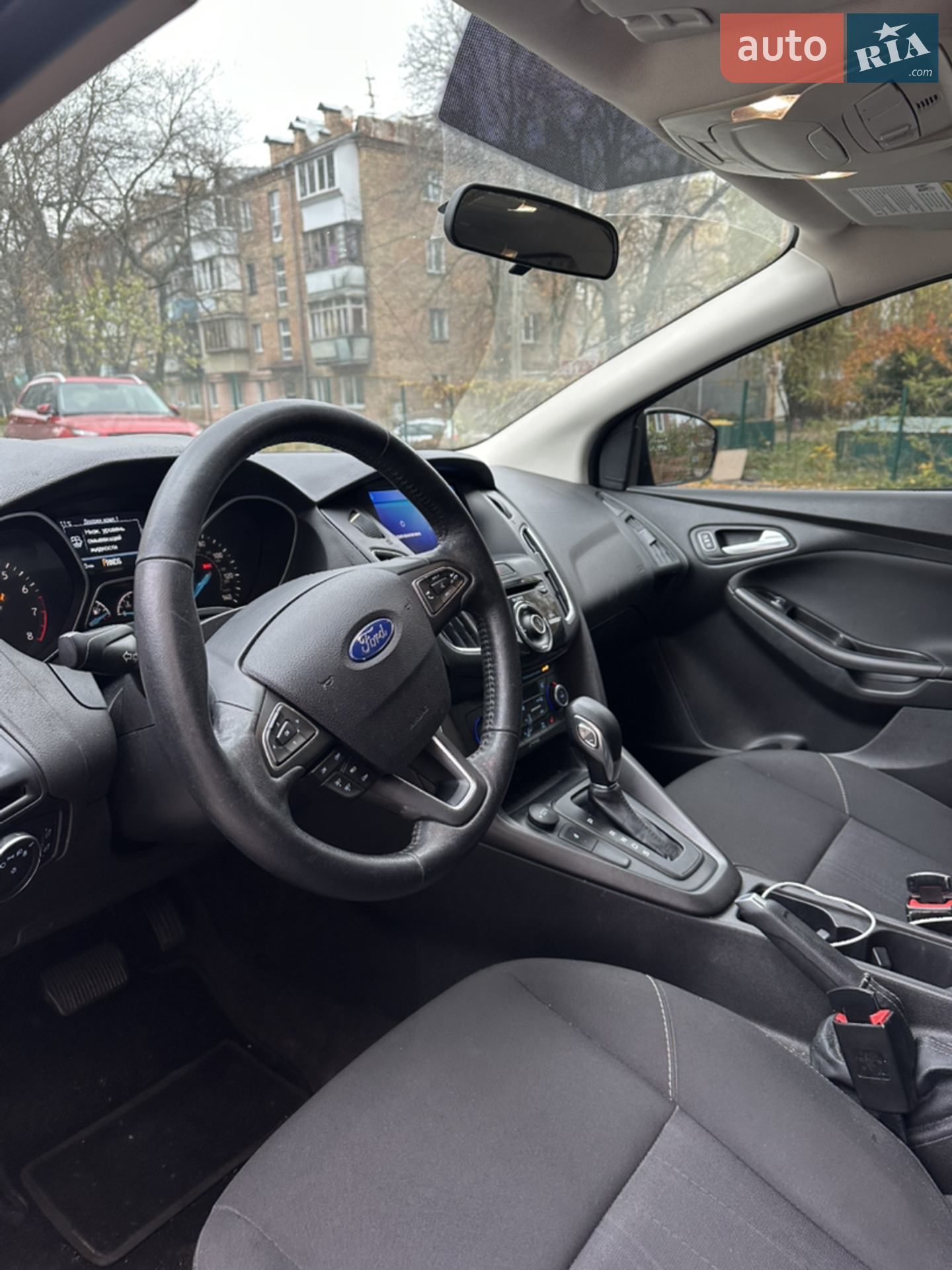 2018 Ford Focus - мініатюра 17