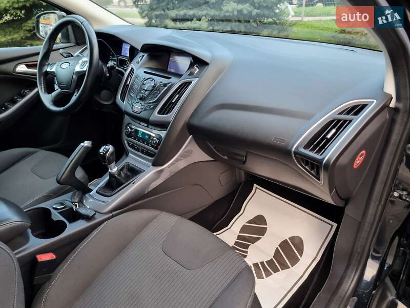 Универсал Ford Focus 2012 в Львове фото 29 Универсал Ford Focus 2012 в Львове