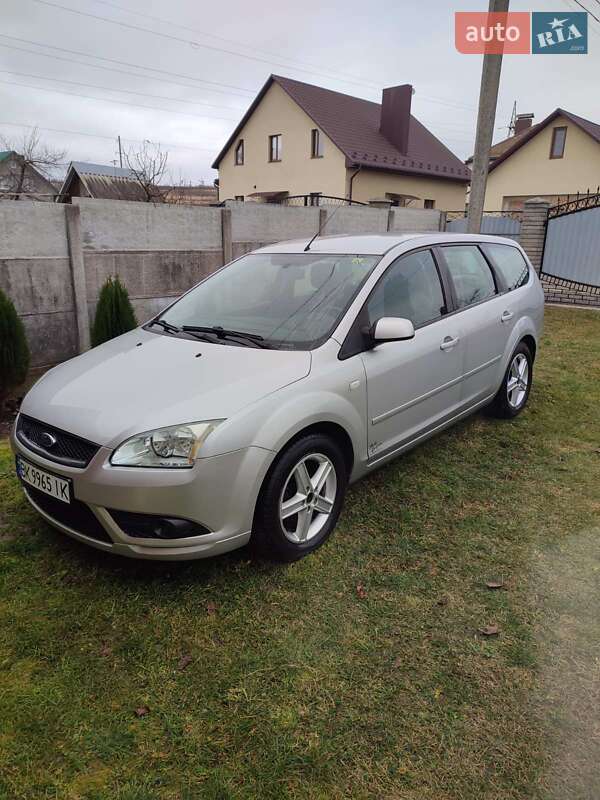 Универсал Ford Focus 2006 в Дубно фото 2 Универсал Ford Focus 2006 в Дубно