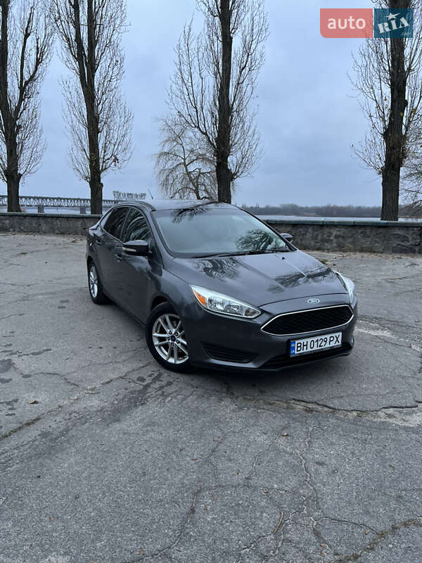 Седан Ford Focus 2014 в Кременчуге