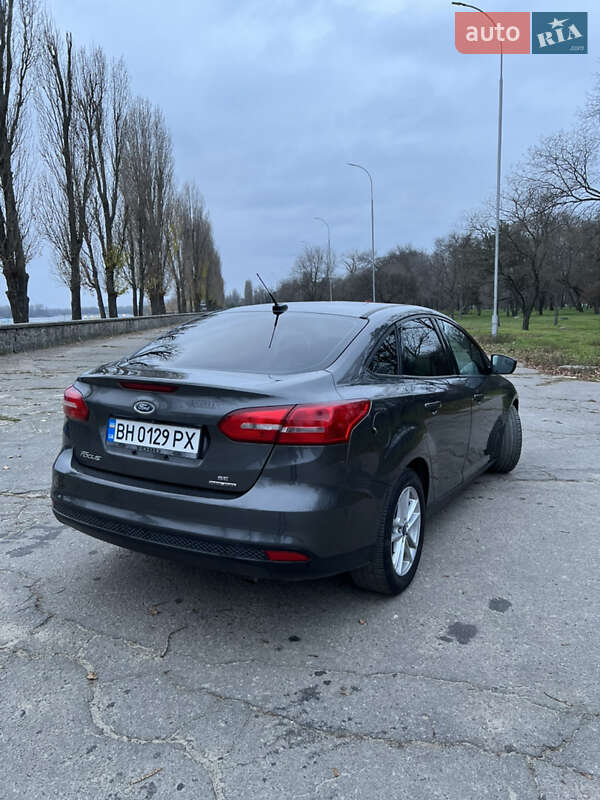 Седан Ford Focus 2014 в Кременчуге