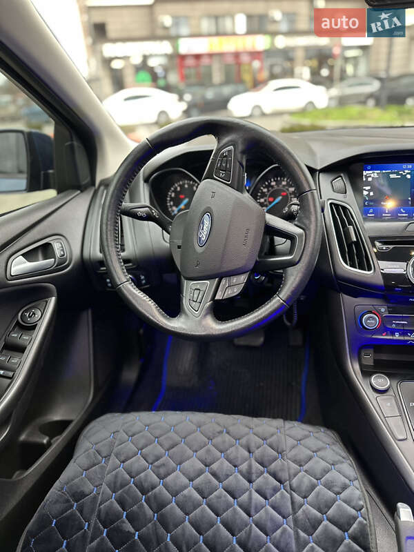 Седан Ford Focus 2017 в Кілії фото 12 Седан Ford Focus 2017 в Кілії