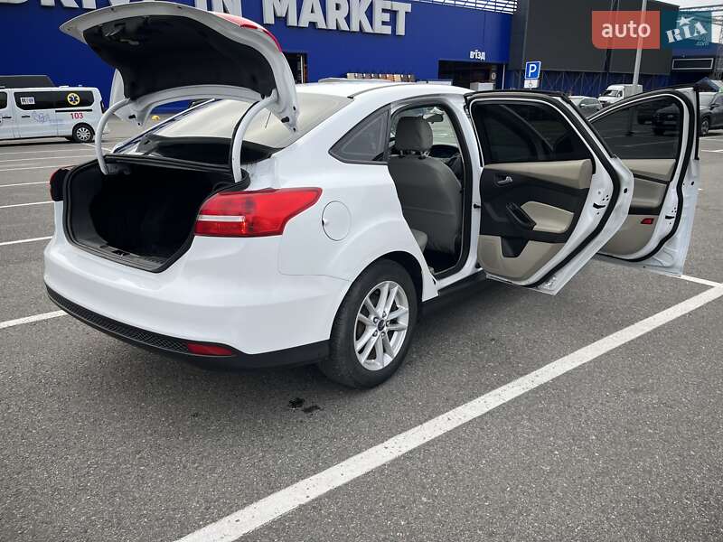 Седан Ford Focus 2015 в Полтаве фото 38 Седан Ford Focus 2015 в Полтаве