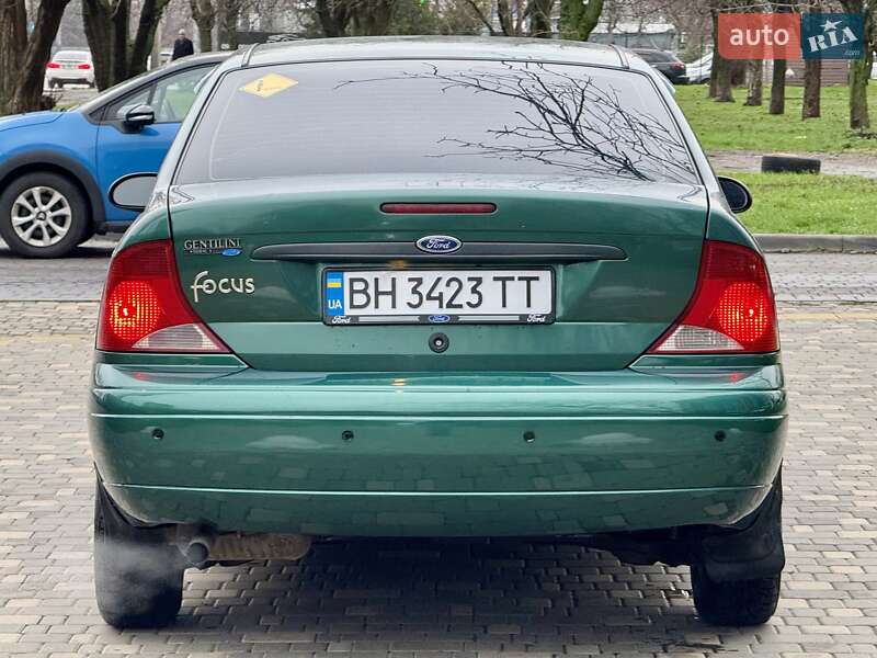 Седан Ford Focus 2001 в Одессе
