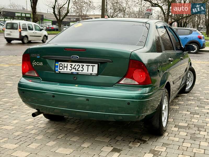 Седан Ford Focus 2001 в Одессе