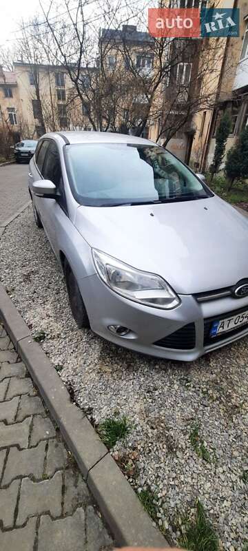 Універсал Ford Focus 2011 в Івано-Франківську