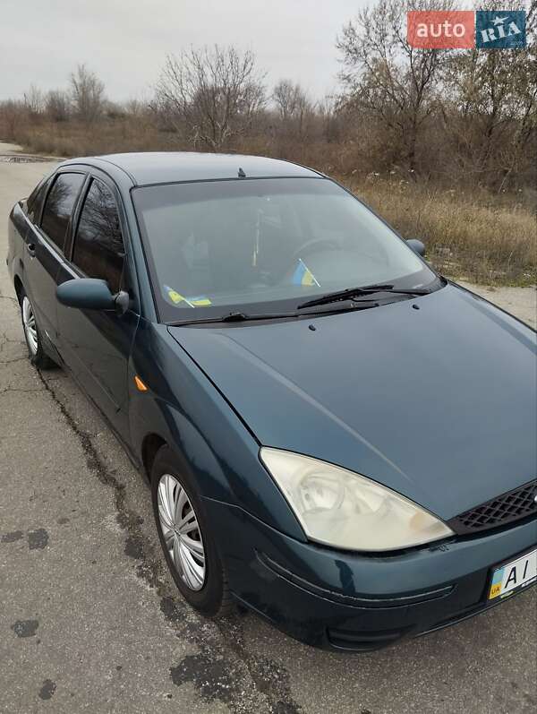Седан Ford Focus 2004 в Мироновке