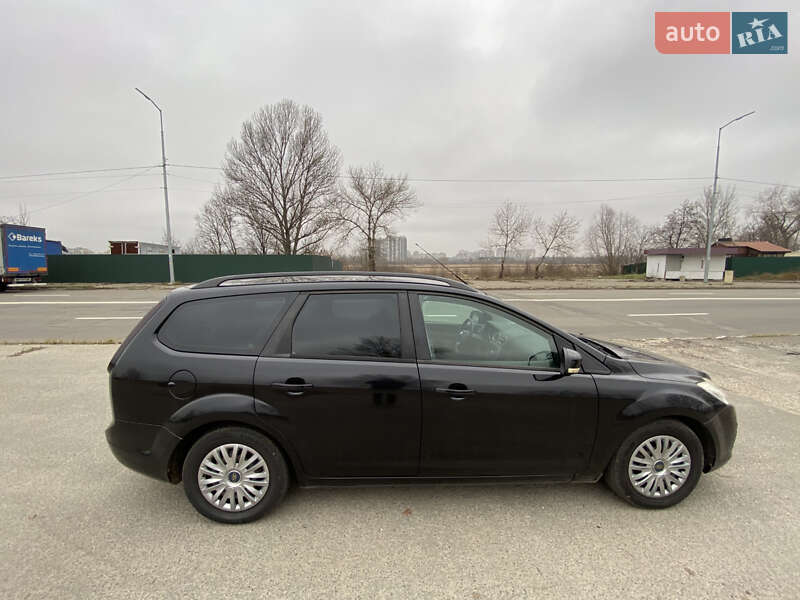 Универсал Ford Focus 2010 в Киеве фото 8 Универсал Ford Focus 2010 в Киеве