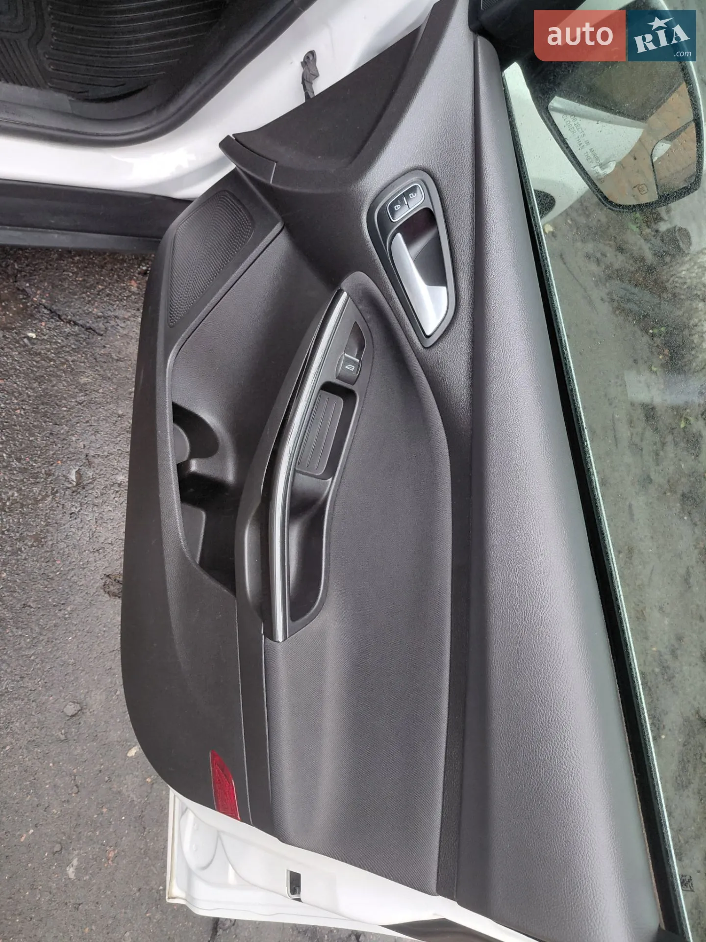 2015 Ford Focus - мініатюра 16