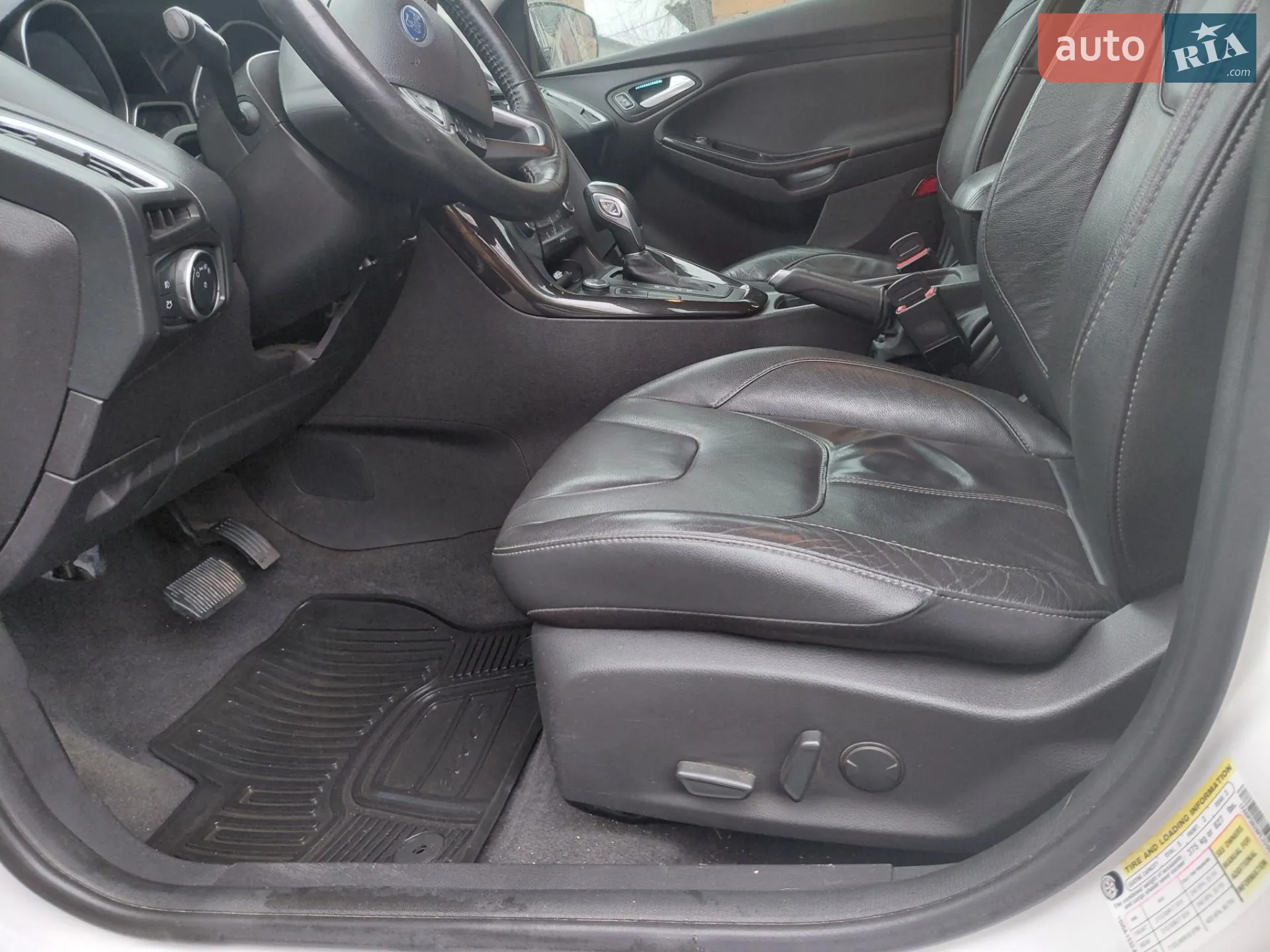 2015 Ford Focus - мініатюра 18