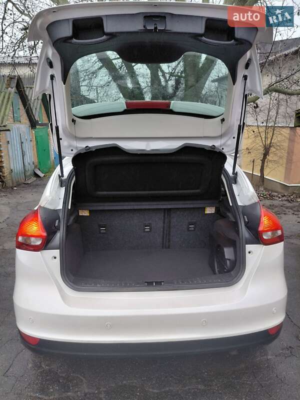 Хэтчбек Ford Focus 2015 в Новоархангельске фото 27 Хэтчбек Ford Focus 2015 в Новоархангельске