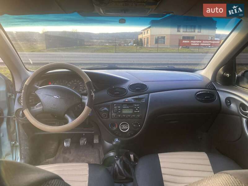 Седан Ford Focus 2001 в Коломые