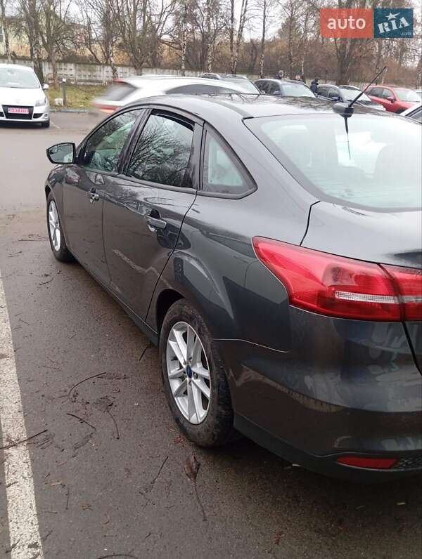 Седан Ford Focus 2017 в Луцке фото 4 Седан Ford Focus 2017 в Луцке