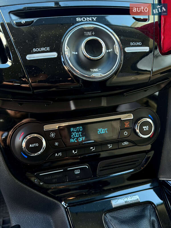 Хэтчбек Ford Focus 2013 в Киеве фото 12 Хэтчбек Ford Focus 2013 в Киеве