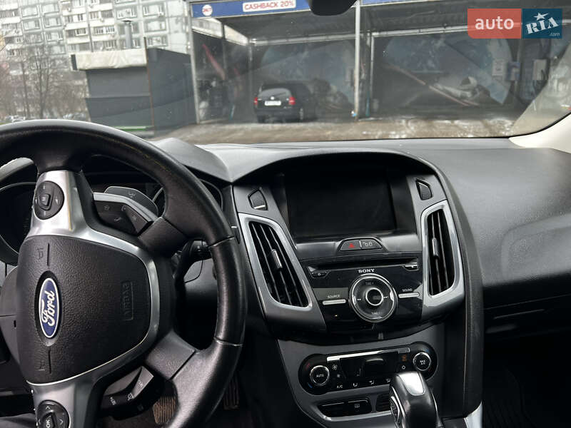 Седан Ford Focus 2011 в Запорожье фото 17 Седан Ford Focus 2011 в Запорожье
