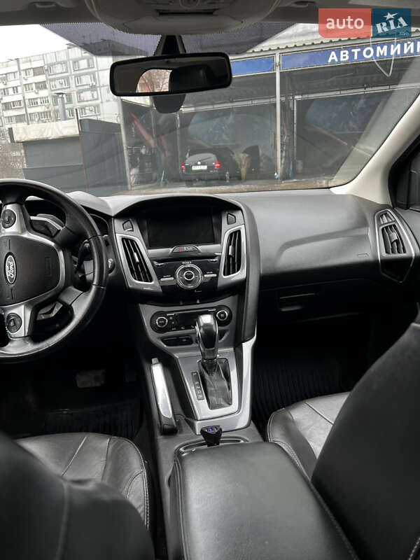 Седан Ford Focus 2011 в Запорожье фото 20 Седан Ford Focus 2011 в Запорожье