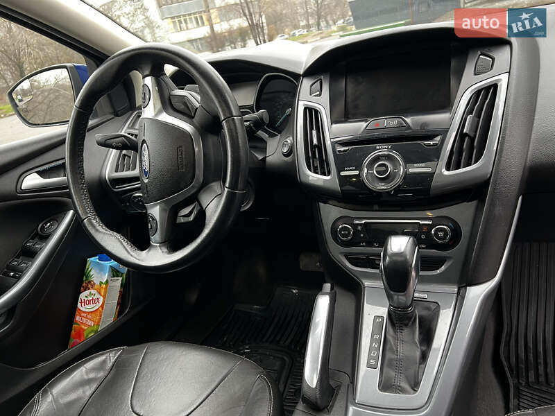 Седан Ford Focus 2011 в Запорожье фото 23 Седан Ford Focus 2011 в Запорожье