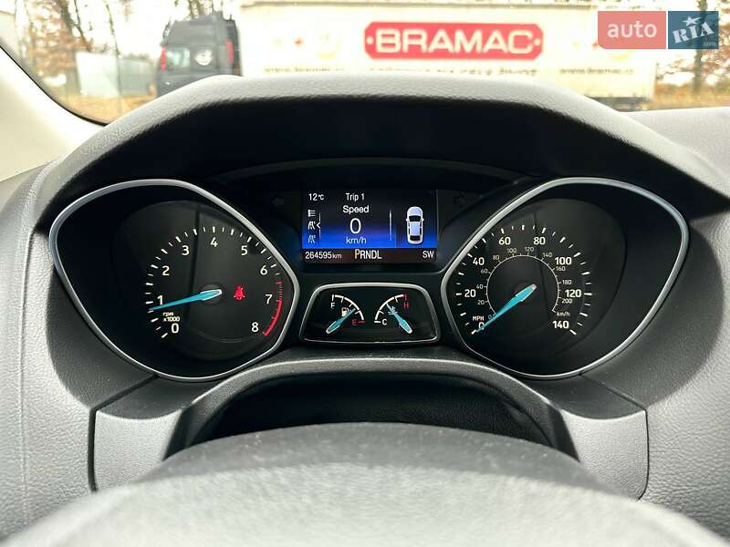 Хэтчбек Ford Focus 2016 в Киеве фото 28 Хэтчбек Ford Focus 2016 в Киеве