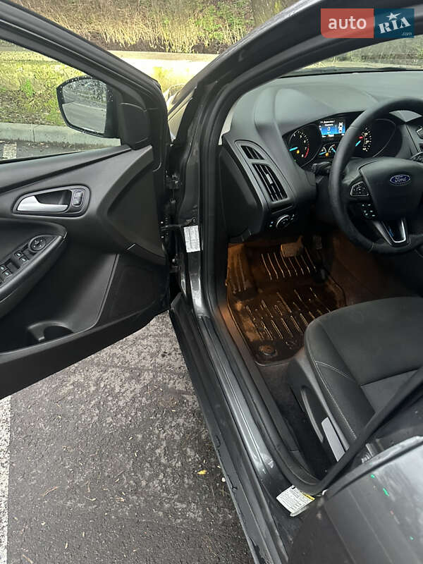 Седан Ford Focus 2016 в Черкассах фото 3 Седан Ford Focus 2016 в Черкассах
