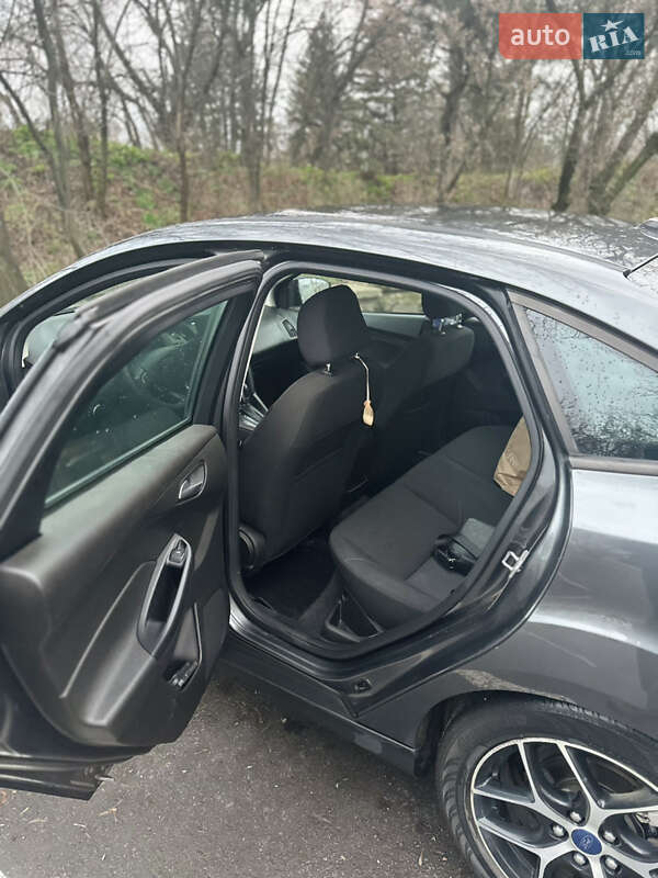 Седан Ford Focus 2016 в Черкассах фото 7 Седан Ford Focus 2016 в Черкассах