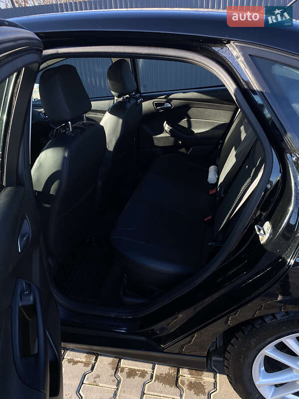 Седан Ford Focus 2016 в Житомирі