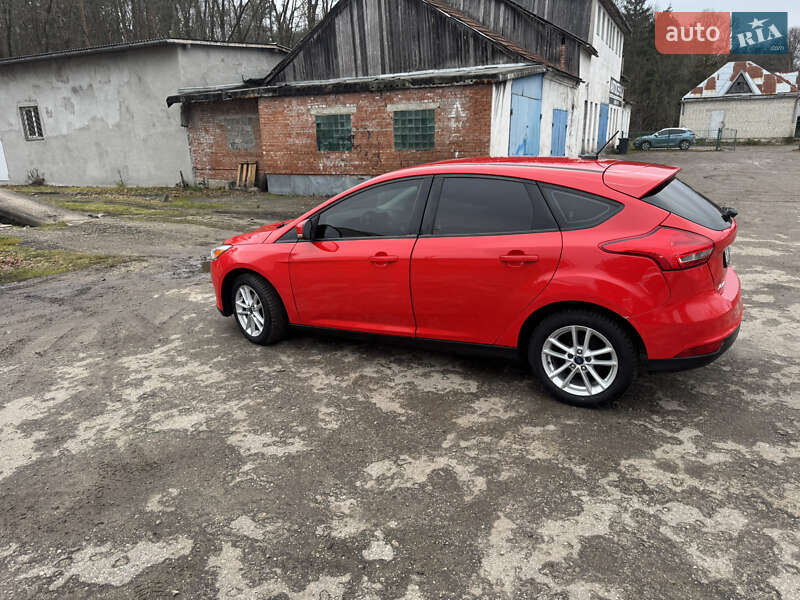 Хетчбек Ford Focus 2015 в Городку