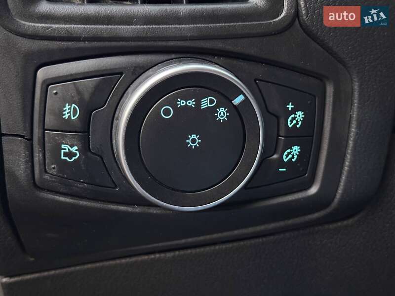 Седан Ford Focus 2016 в Николаеве