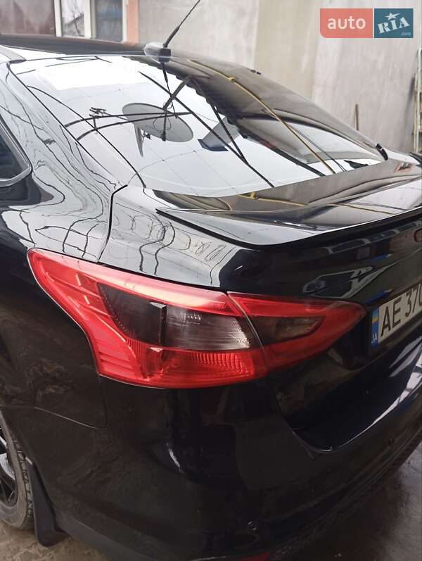 Седан Ford Focus 2014 в Новомосковске