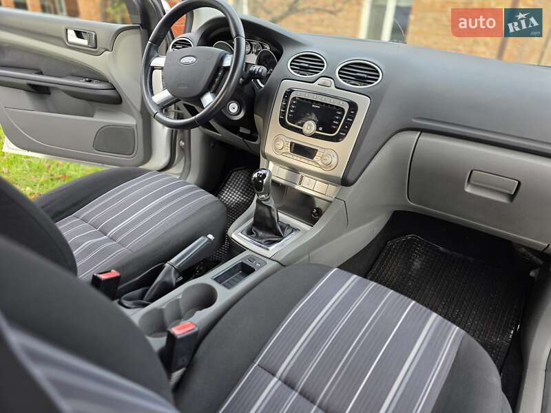 Универсал Ford Focus 2010 в Бердичеве фото 21 Универсал Ford Focus 2010 в Бердичеве