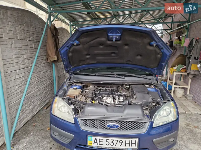 Ford Focus 2007 VIN WF0WXXGCDW7Y55629 фото оголошення 8 з 75