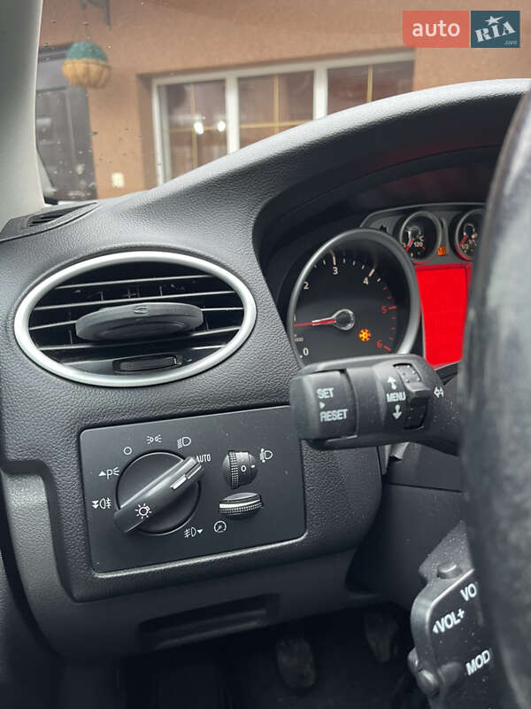 Универсал Ford Focus 2010 в Калуше