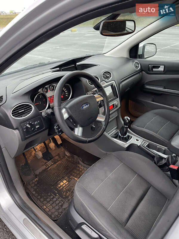 Хэтчбек Ford Focus 2009 в Львове