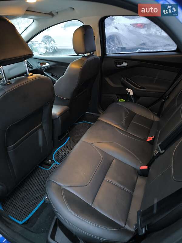 Седан Ford Focus 2015 в Києві фото 11 Седан Ford Focus 2015 в Києві