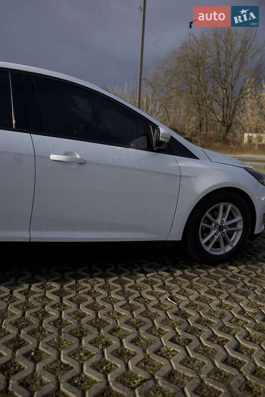 Седан Ford Focus 2017 в Коломые