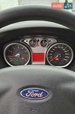 Хэтчбек Ford Focus 2009 в Виннице