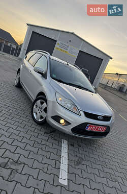 Универсал Ford Focus 2008 в Нововолынске