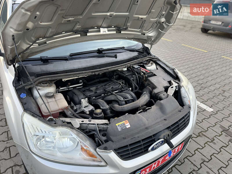 Универсал Ford Focus 2008 в Нововолынске
