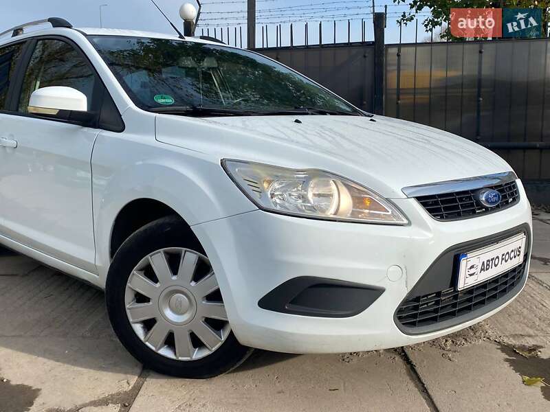 Универсал Ford Focus 2010 в Киеве