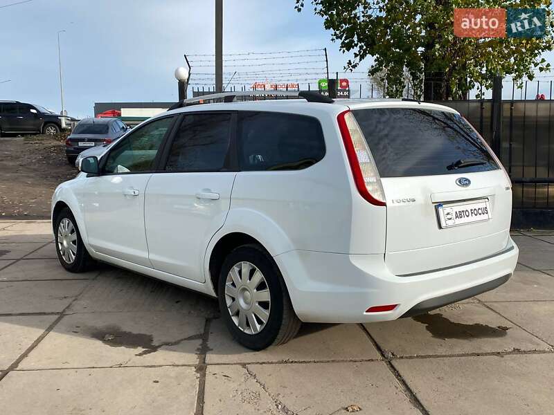 Универсал Ford Focus 2010 в Киеве