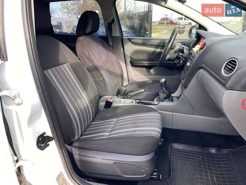 Универсал Ford Focus 2010 в Киеве