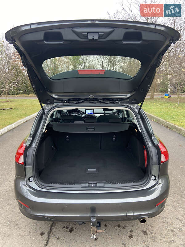 Универсал Ford Focus 2019 в Ровно фото 48 Универсал Ford Focus 2019 в Ровно