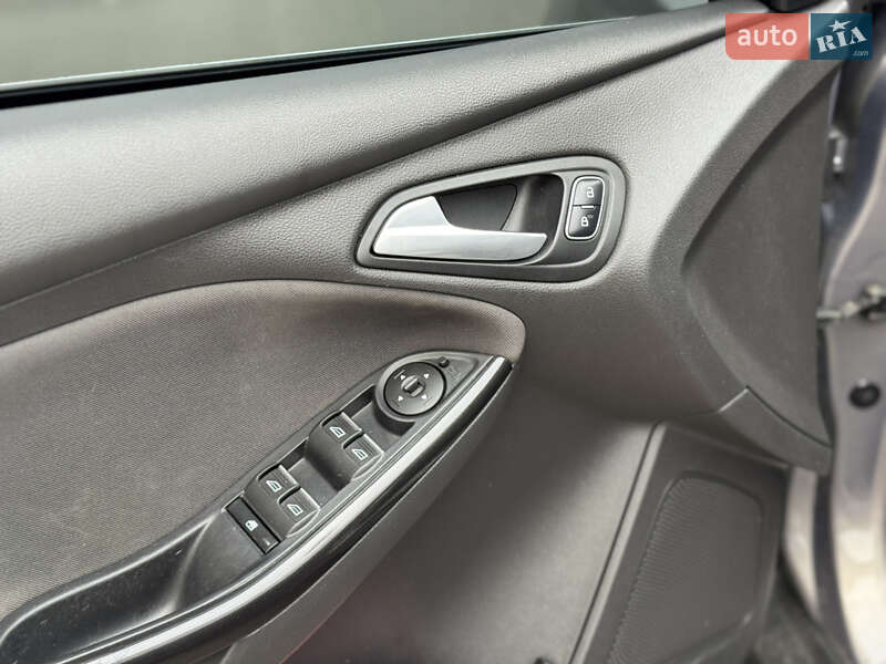 Универсал Ford Focus 2015 в Киеве