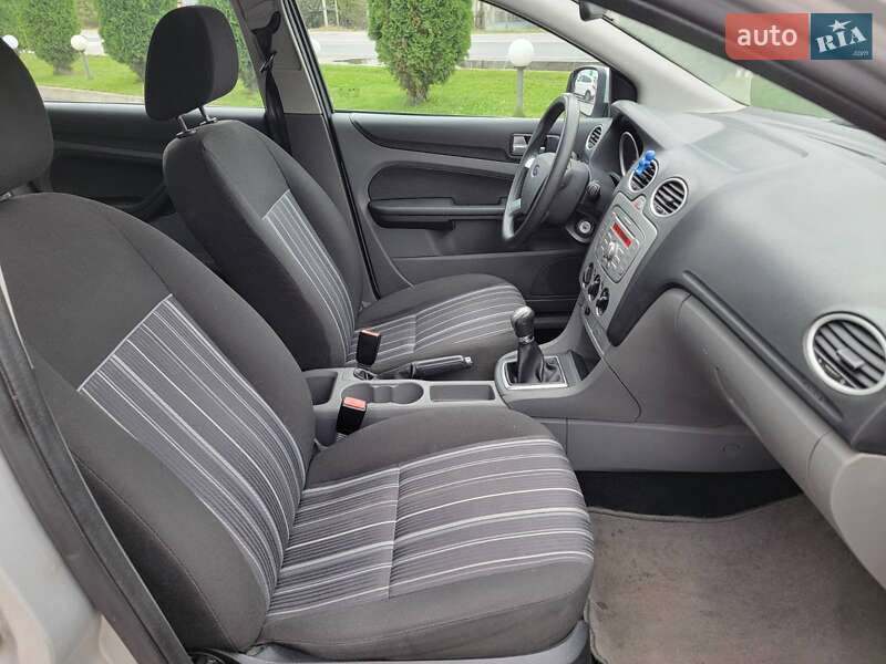Универсал Ford Focus 2008 в Сарнах фото 21 Универсал Ford Focus 2008 в Сарнах